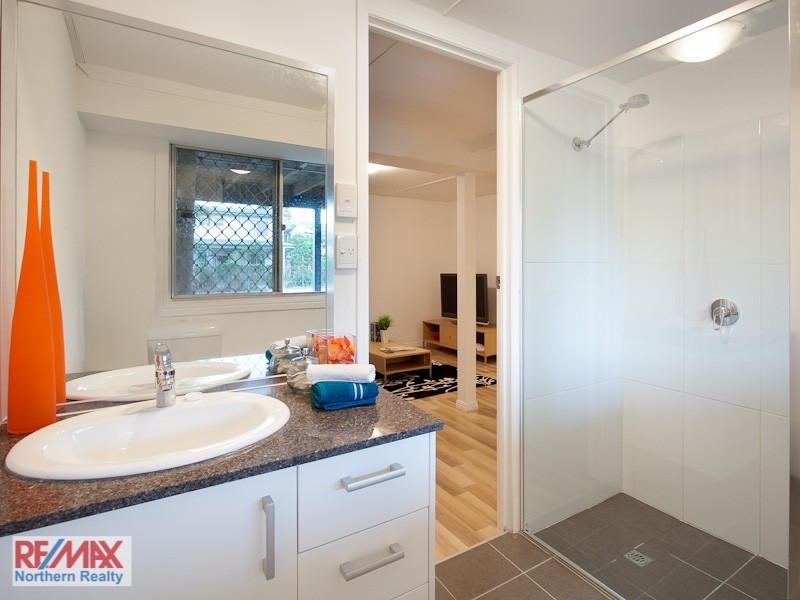 67 Grahams Road, Strathpine QLD 4500