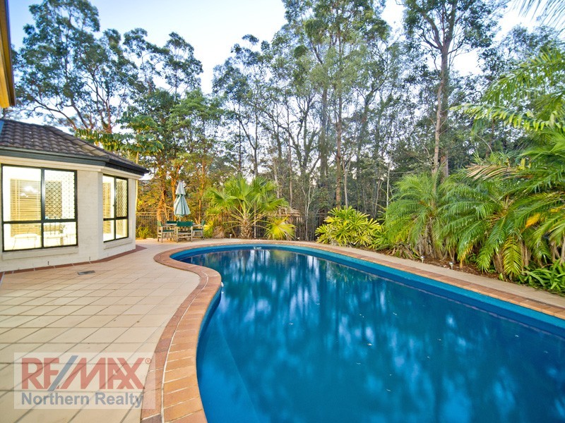 34 Fiddlewood Place, Bridgeman Downs QLD 4035