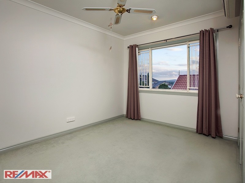 2 Dorchester Court, Murrumba Downs QLD 4503