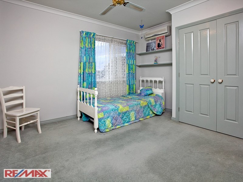 2 Dorchester Court, Murrumba Downs QLD 4503