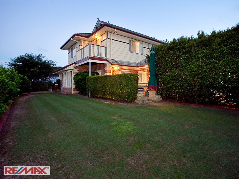 2 Dorchester Court, Murrumba Downs QLD 4503