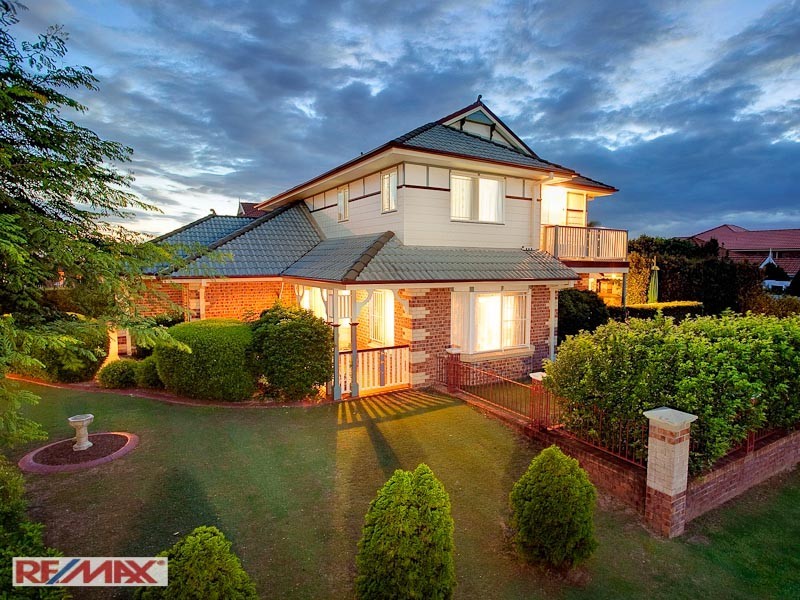 2 Dorchester Court, Murrumba Downs QLD 4503
