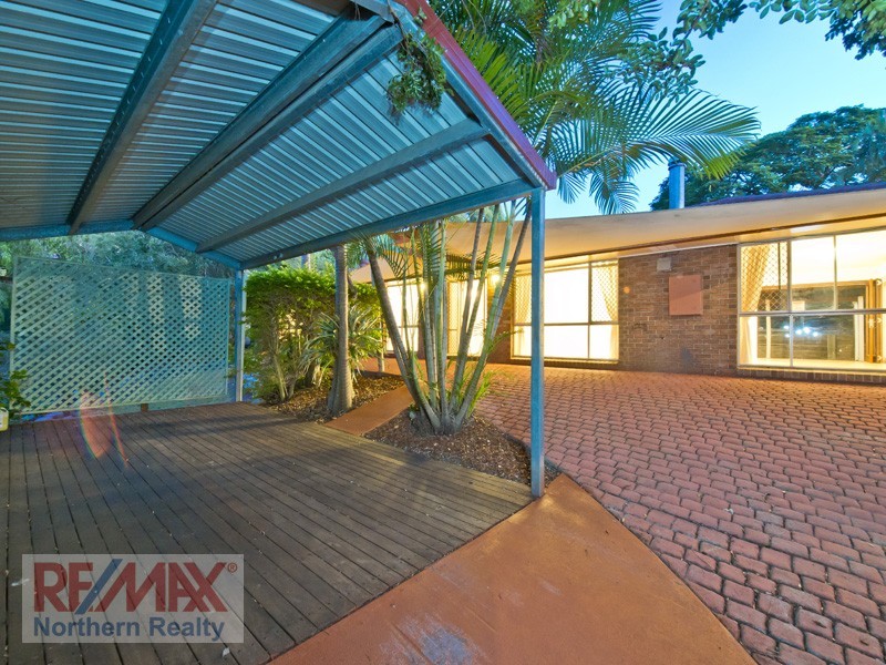 26 Tetragona Drive, Arana Hills QLD 4054