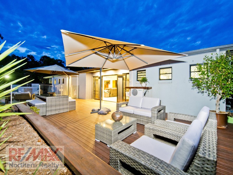 12 Bella Street, Cashmere QLD 4500