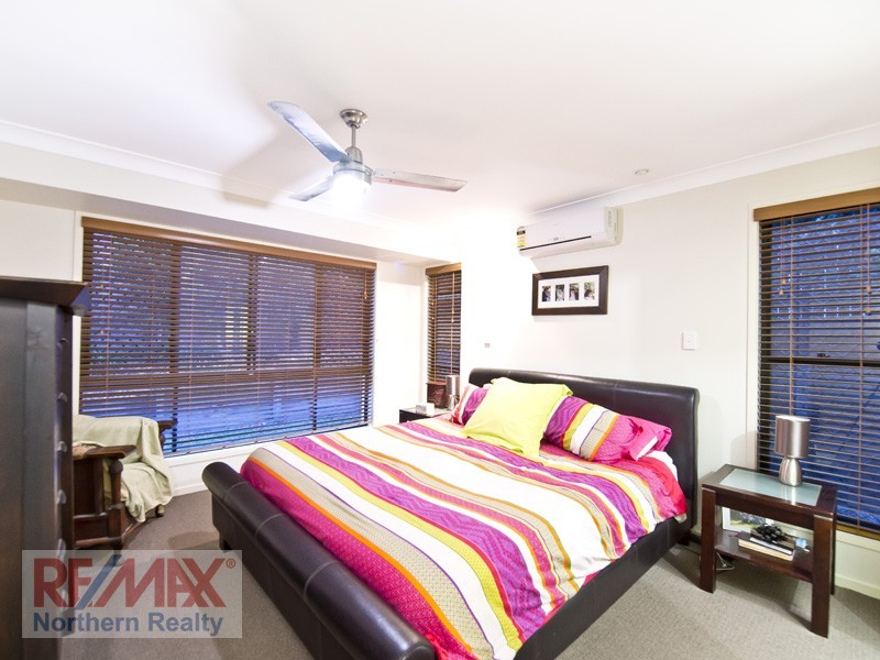 12 Bella Street, Cashmere QLD 4500