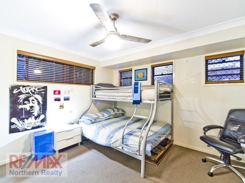 12 Bella Street, Cashmere QLD 4500