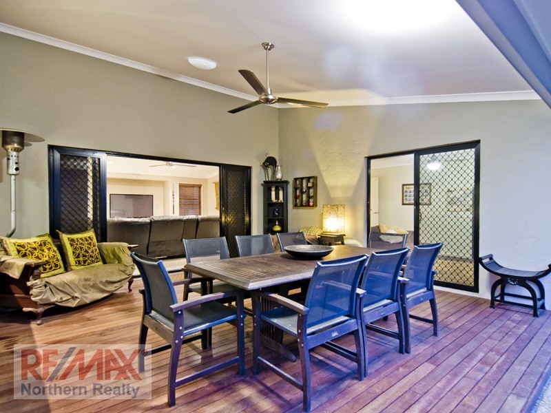 12 Bella Street, Cashmere QLD 4500