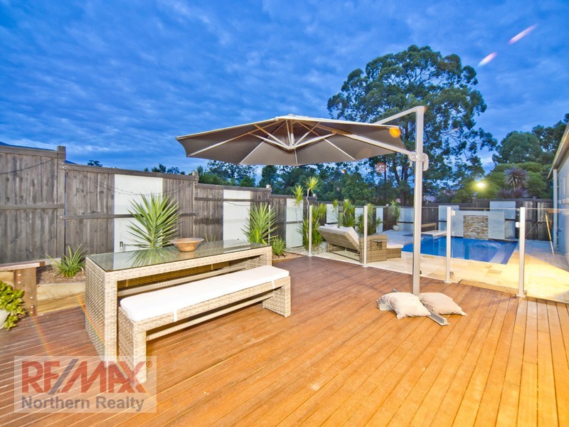 12 Bella Street, Cashmere QLD 4500