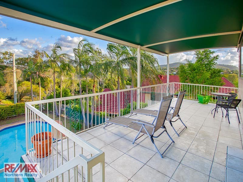 3 Acacia Street, Everton Hills QLD 4053