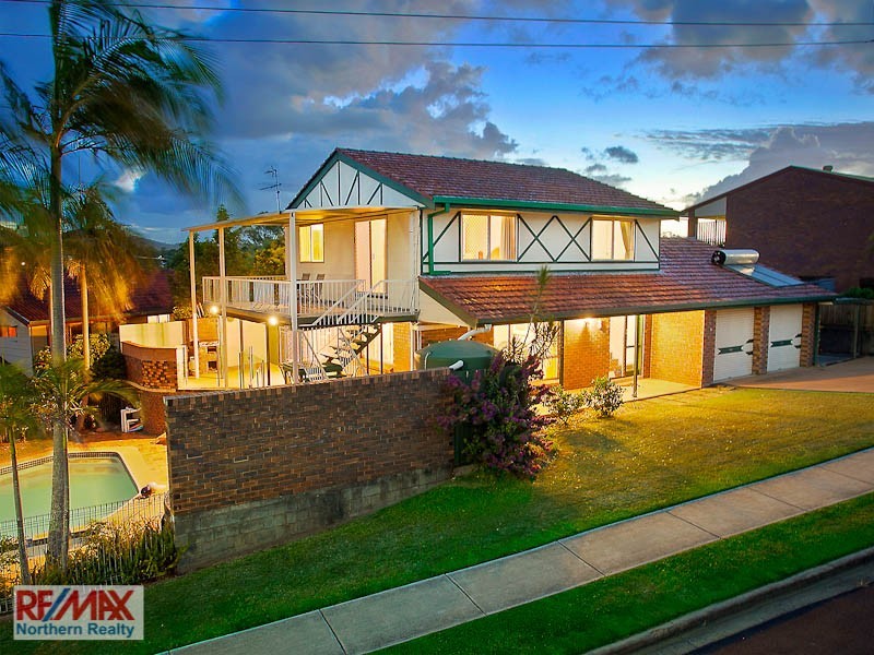 3 Acacia Street, Everton Hills QLD 4053