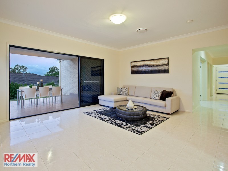 19 Oakwood Road, Warner QLD 4500