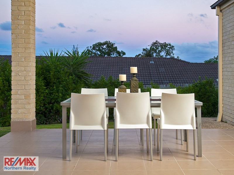 19 Oakwood Road, Warner QLD 4500