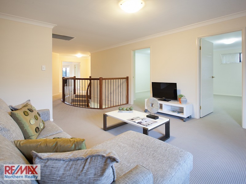 19 Oakwood Road, Warner QLD 4500