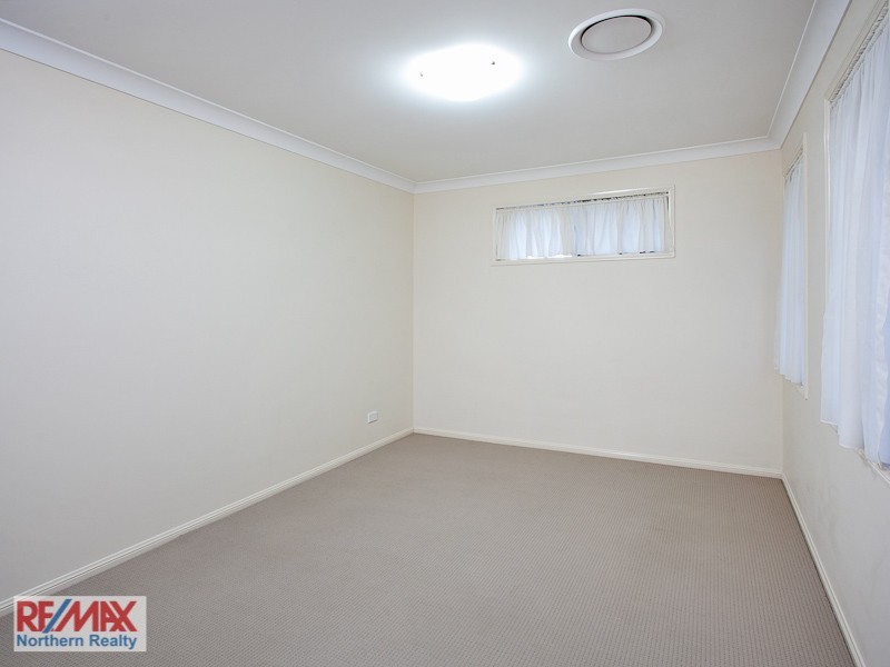 19 Oakwood Road, Warner QLD 4500