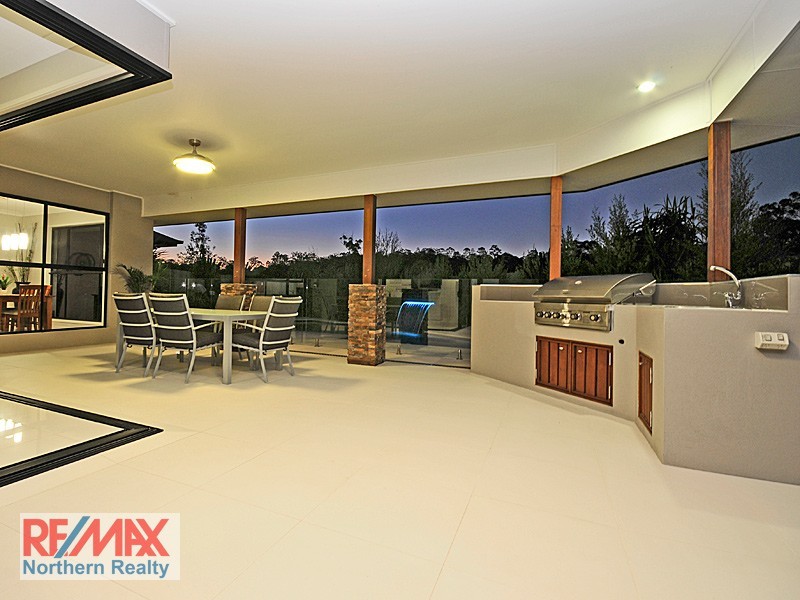 3 Maggie Place, Cashmere QLD 4500