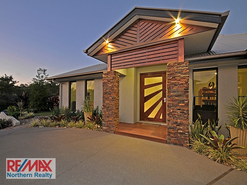 3 Maggie Place, Cashmere QLD 4500