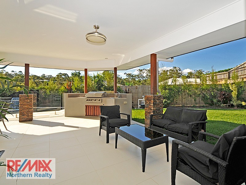 3 Maggie Place, Cashmere QLD 4500