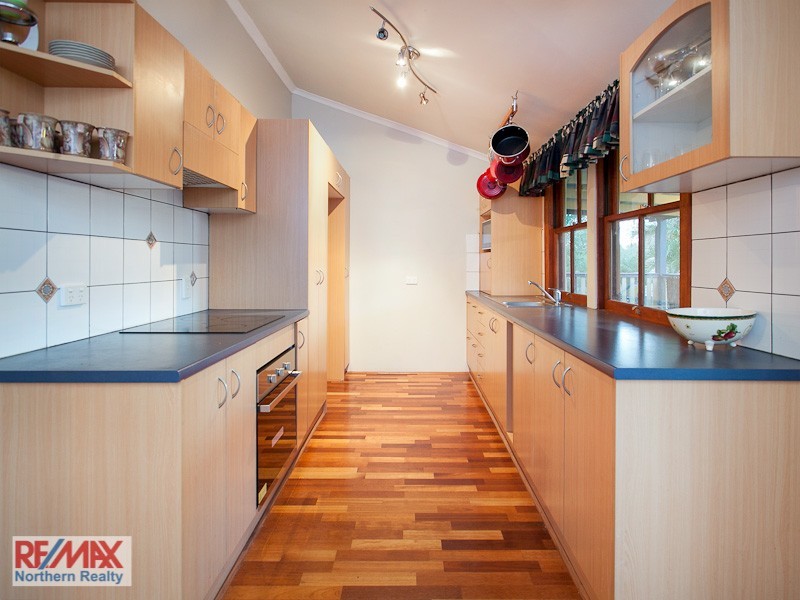 43 Dayboro Road, Petrie QLD 4502