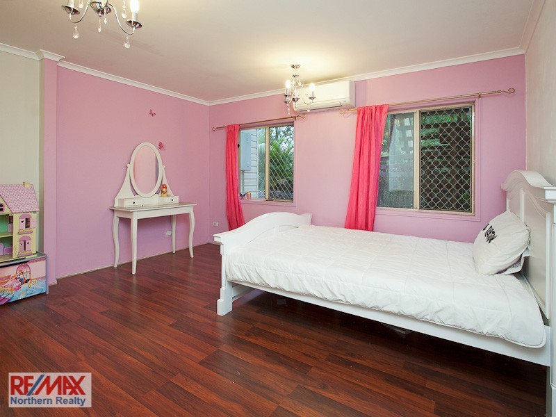 43 Dayboro Road, Petrie QLD 4502