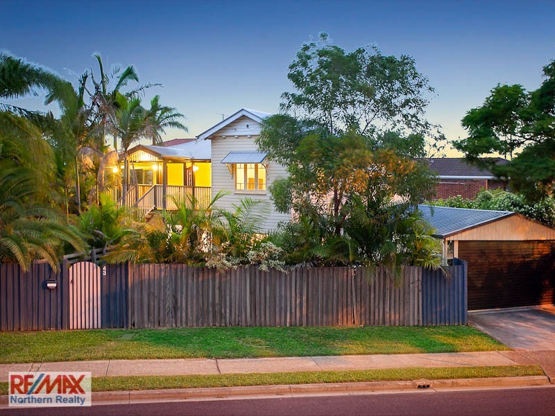 43 Dayboro Road, Petrie QLD 4502