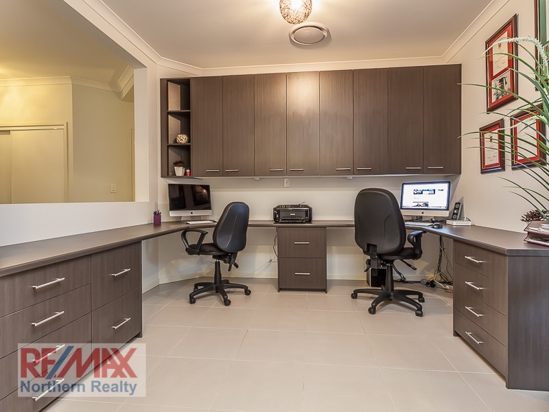 1 Bramwell Court, Cashmere QLD 4500