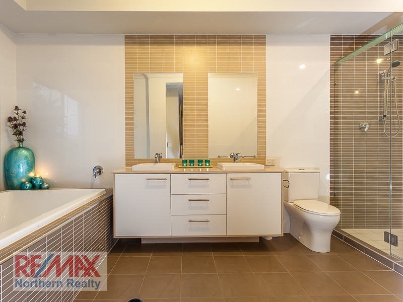 1 Bramwell Court, Cashmere QLD 4500