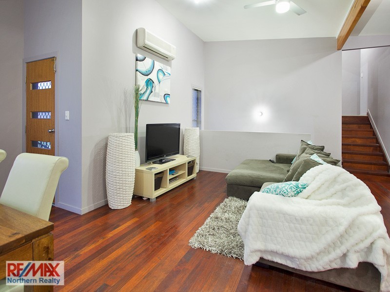 9 Third Avenue, Toorbul QLD 4510