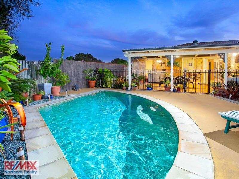 11 Inverary Place, Upper Kedron QLD 4055