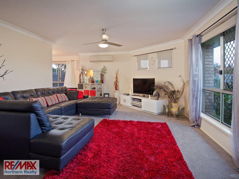 11 Inverary Place, Upper Kedron QLD 4055