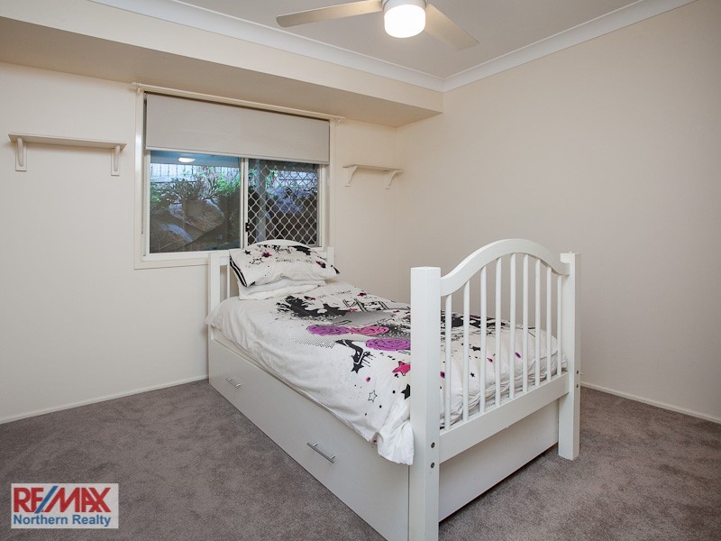 11 Inverary Place, Upper Kedron QLD 4055