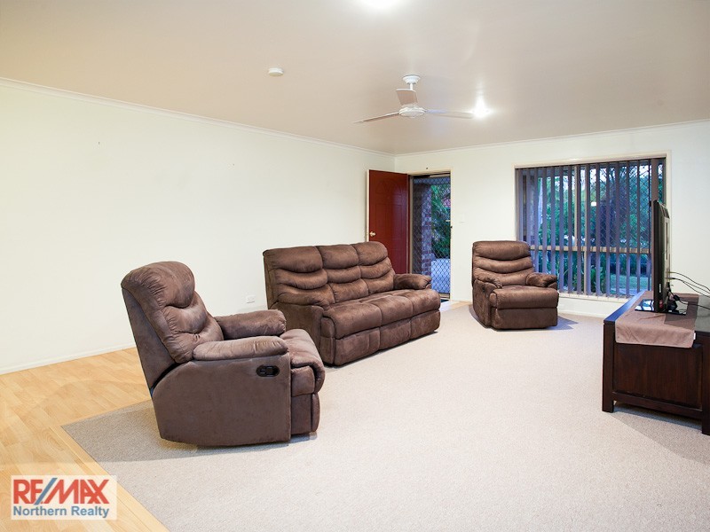 6/3 Rosegum Place, Redbank Plains QLD 4301