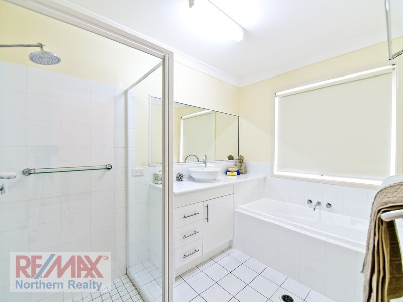 64 THIESS DRIVE, Albany Creek QLD 4035