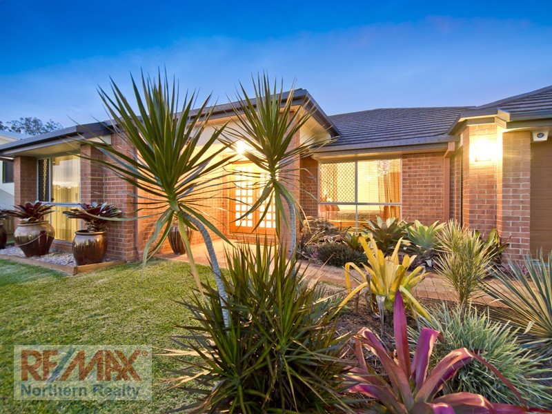 19 Lowai Court, Albany Creek QLD 4035