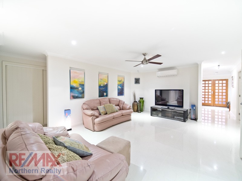 19 Lowai Court, Albany Creek QLD 4035