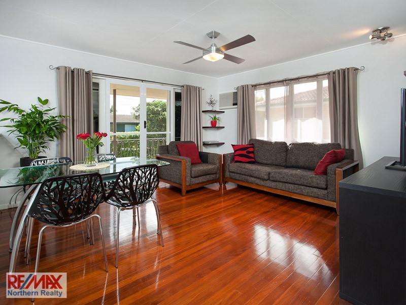 15 Levant Street, Albany Creek QLD 4035