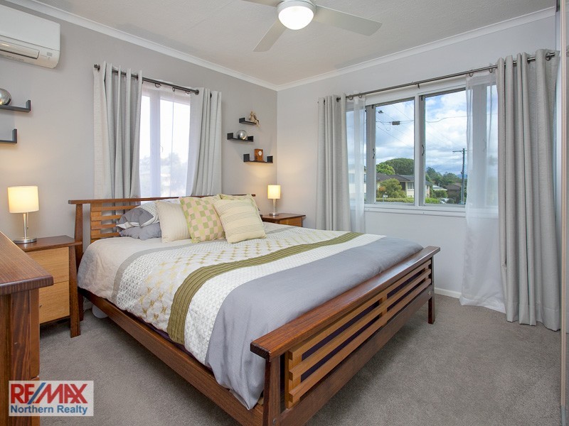 15 Levant Street, Albany Creek QLD 4035