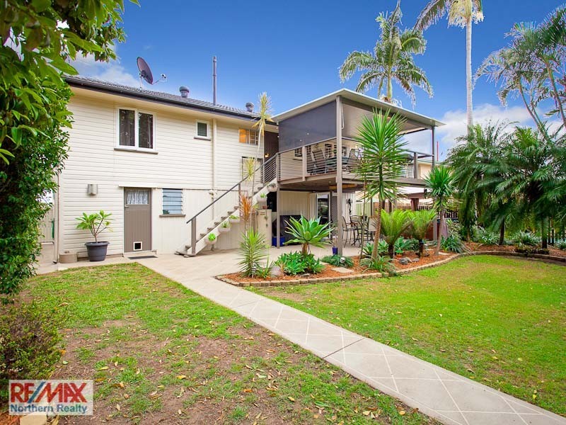 15 Levant Street, Albany Creek QLD 4035