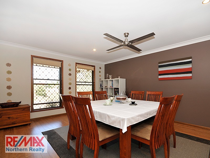 142 Faheys Rd West, Albany Creek QLD 4035