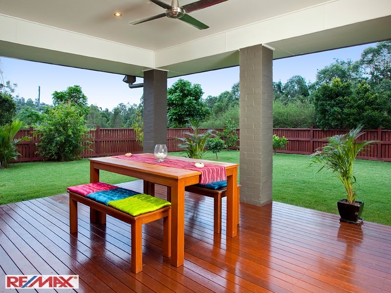15 Rivergum Drive, Eatons Hill QLD 4037