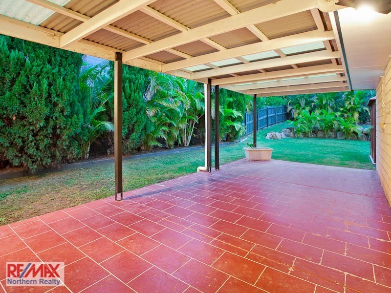 16 Avondale Road, Warner QLD 4500