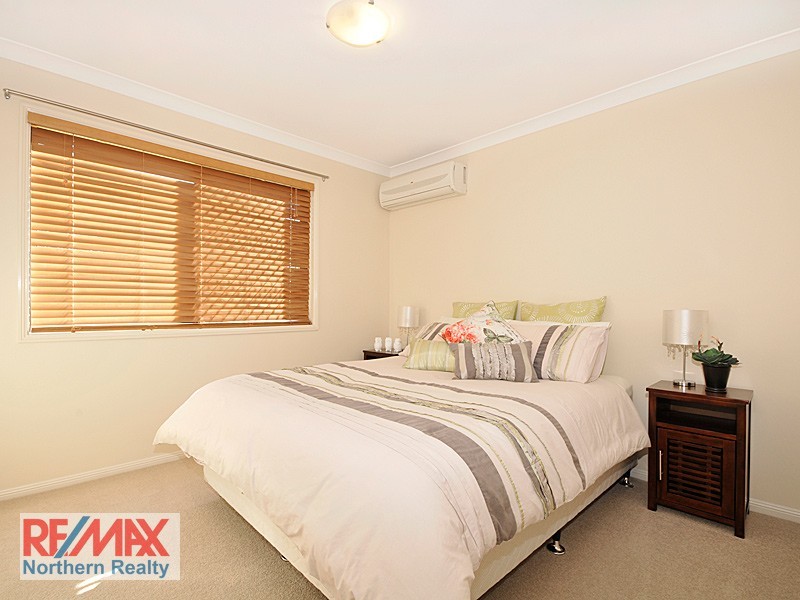 8 Black Bean Court, Albany Creek QLD 4035