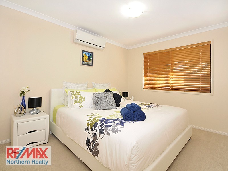 8 Black Bean Court, Albany Creek QLD 4035