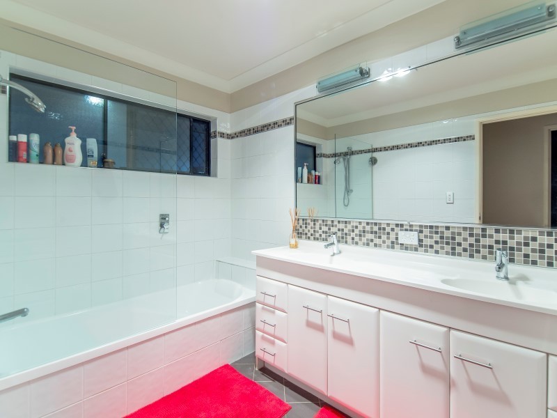 22 LANYON STREET, Bracken Ridge QLD 4017