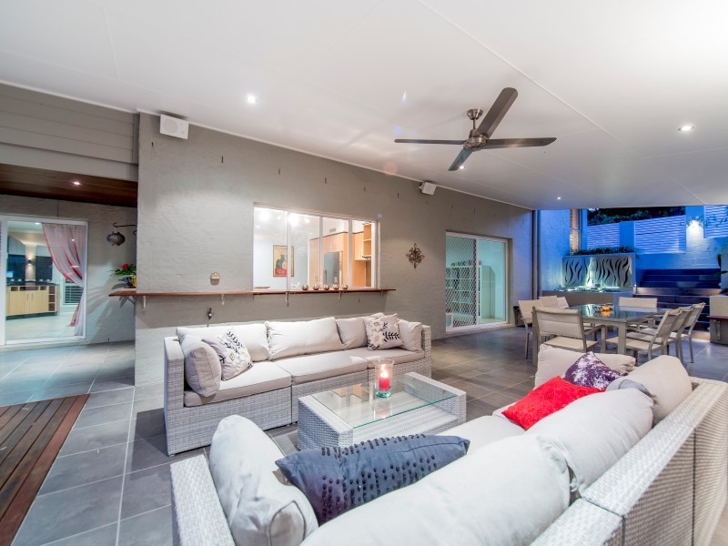 8 Wivenhoe Avenue, Albany Creek QLD 4035