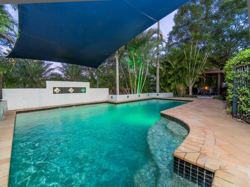 8 Wivenhoe Avenue, Albany Creek QLD 4035