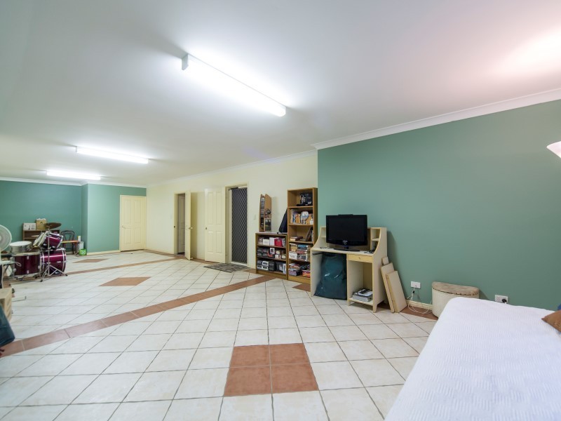 17 Brian Morrison Drive, Albany Creek QLD 4035