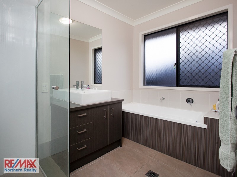 19 Pontiac Circuit, Warner QLD 4500