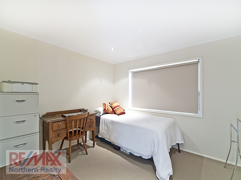 68 DANDENONG ROAD, Jamboree Heights QLD 4074