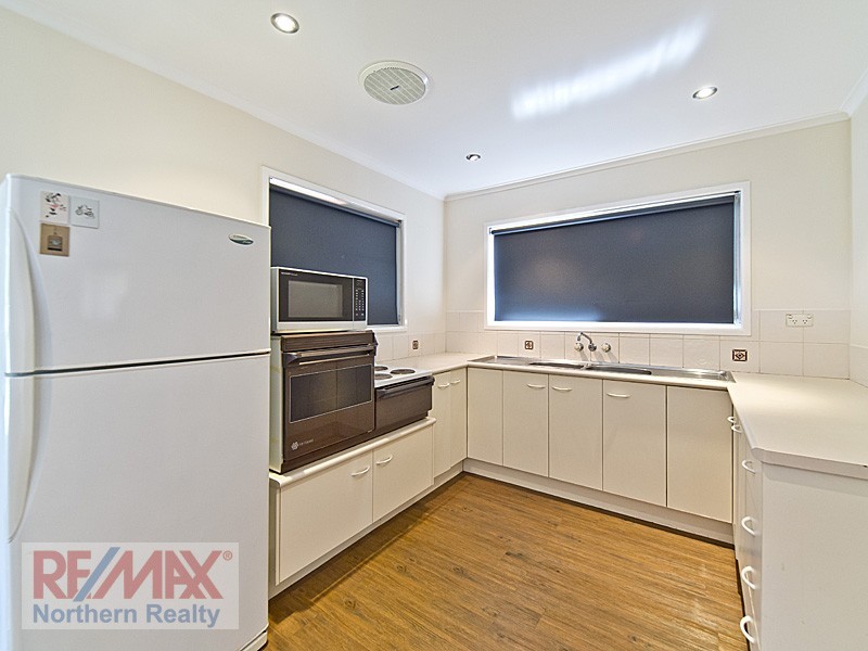 68 DANDENONG ROAD, Jamboree Heights QLD 4074