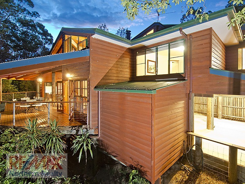 42 Lascelle Ct, Eatons Hill QLD 4037